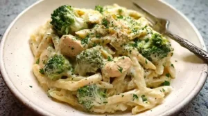 Chicken Broccoli Alfredo Creamy Chicken Broccoli Alfredo in Skillet