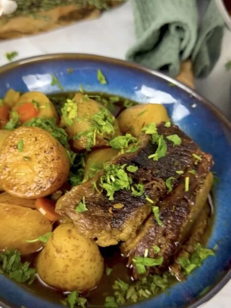 Tex-Mex Chicken Tortilla Cups filled with chicken and cheese, served in crispy cups