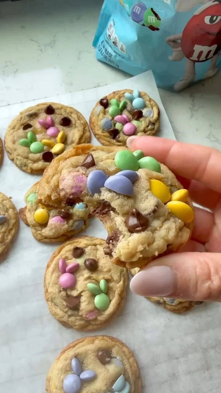 Freshly baked Spring M&M Cookies with vibrant chocolate candies